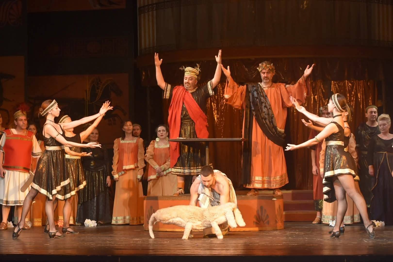  Комичната опера 